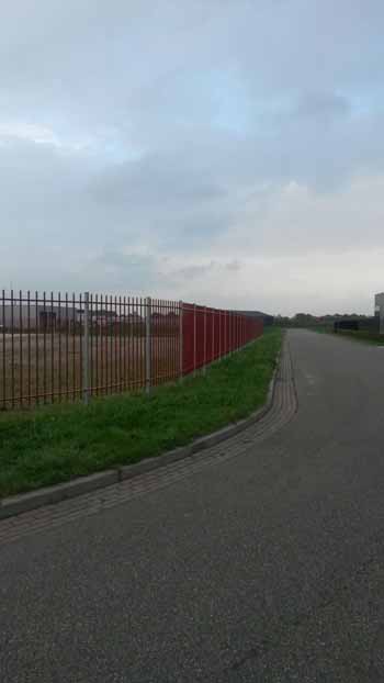 Schuifpoort Spijlhekwerk Doorgestoken spijl Hoving Hekwerk B.V. Stadskanaal