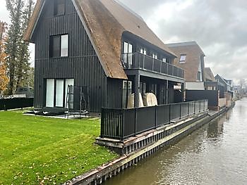 Lamellen hekwerk Muiden Hoving Hekwerk B.V. Stadskanaal